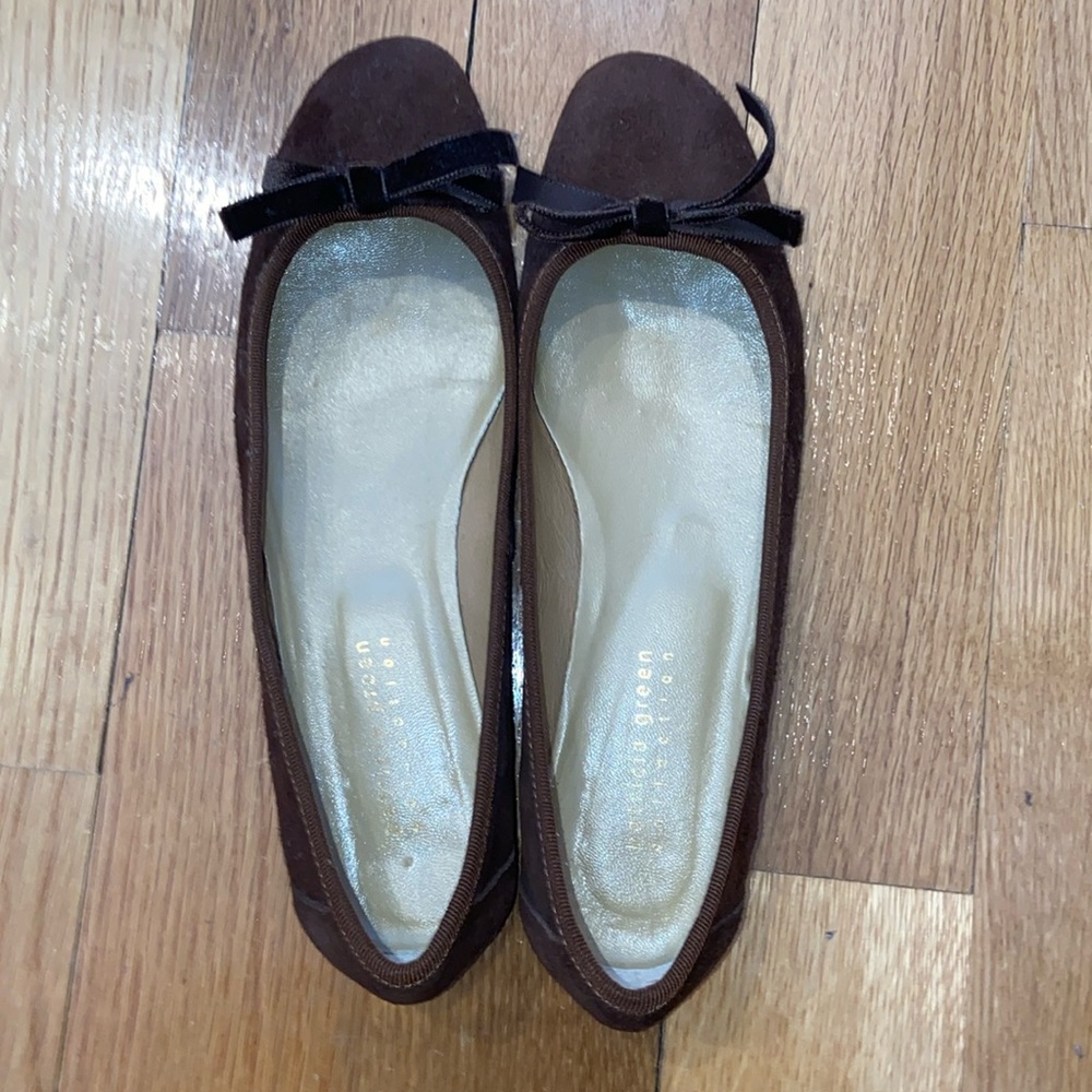 Brown suede ballet flats - Picture 2 of 5
